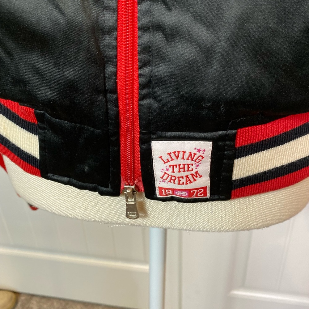 EckoRed Embroidered Satin Knitted Zip Up Bomber Jacket - Picture 4 of 15